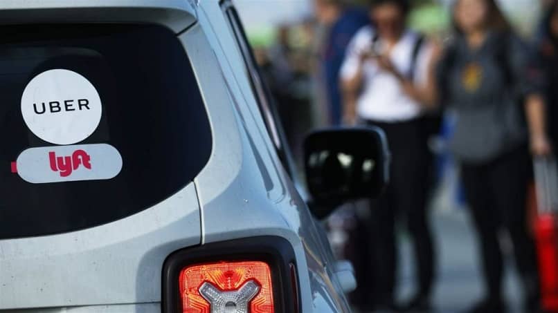 etiquetas logos uber lyft ventana auto