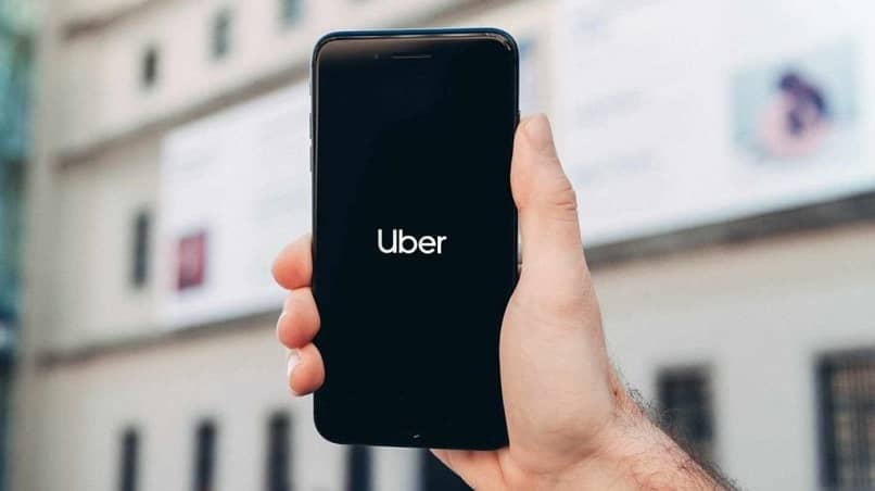 uber logo pantalla negra movil