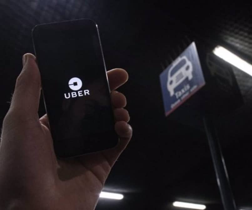 Uber logo movil letrero