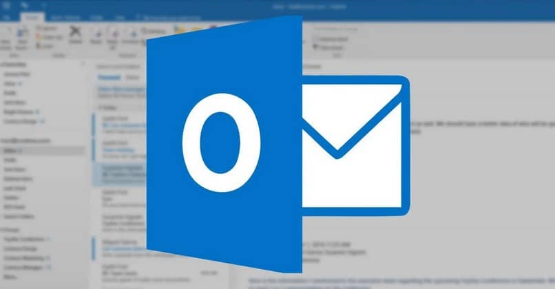 How to put and configure an automatic reply in Outlook