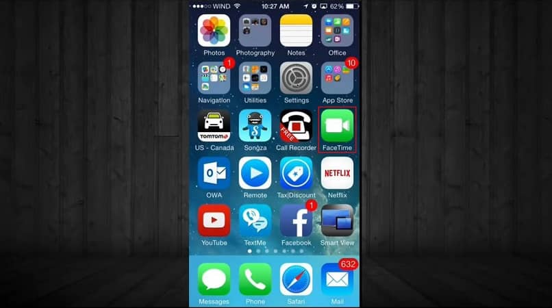 iphone screen with facetime and other apps