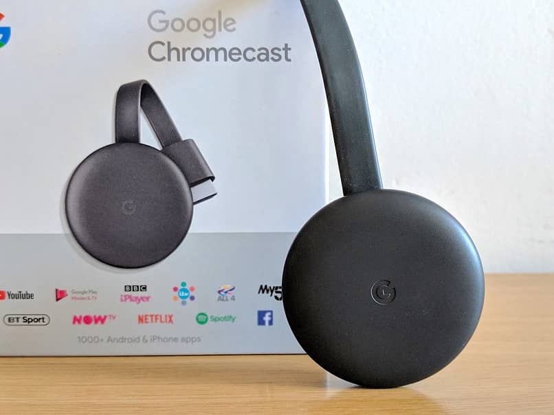 How to cast or mirror screen of my Android phone on TV with Google Chromecast