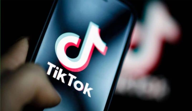 How to set up and disable comments on a video on TikTok