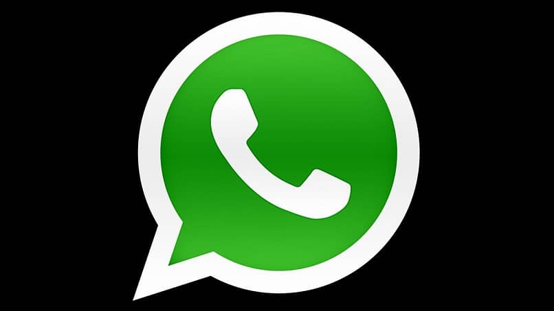 logo de whatsapp fondo negro