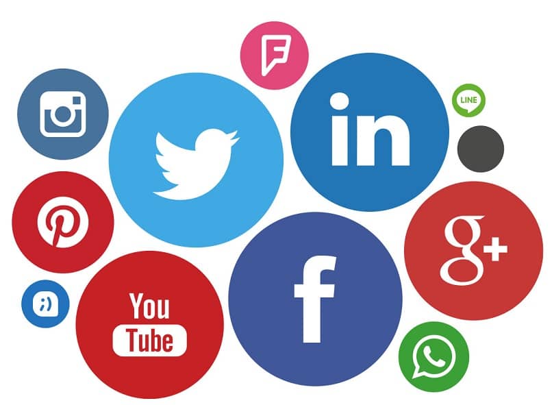 logos de distintas aplicaciones y redes sociales