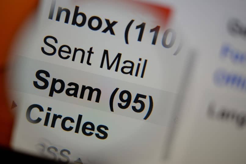 How to navigate safely on the Internet to avoid Spam?