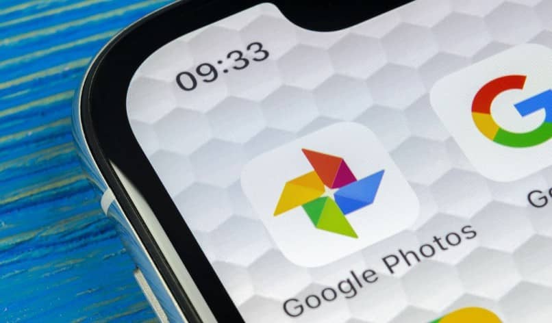 How do I sync Google Photos when I am charging my mobile?