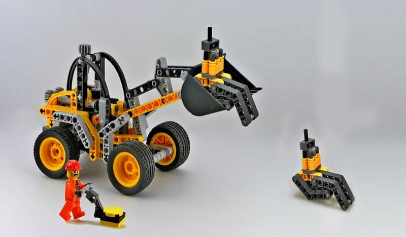 build lego truck