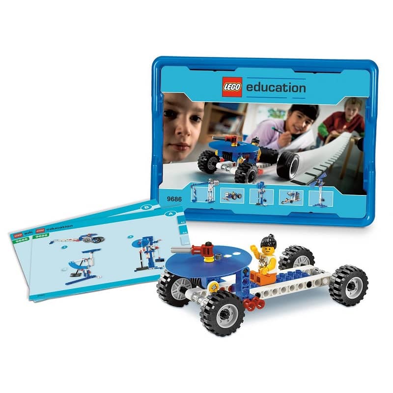 What is it and what can we do with the Lego Wedo program?