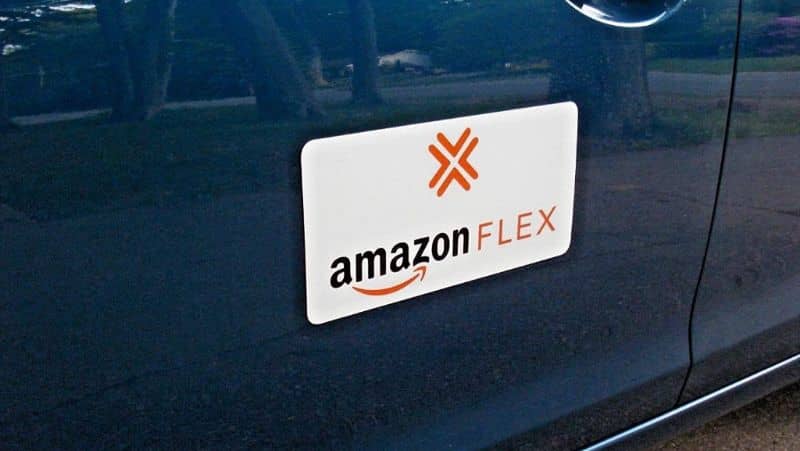 Logo Amazon Flex, carro