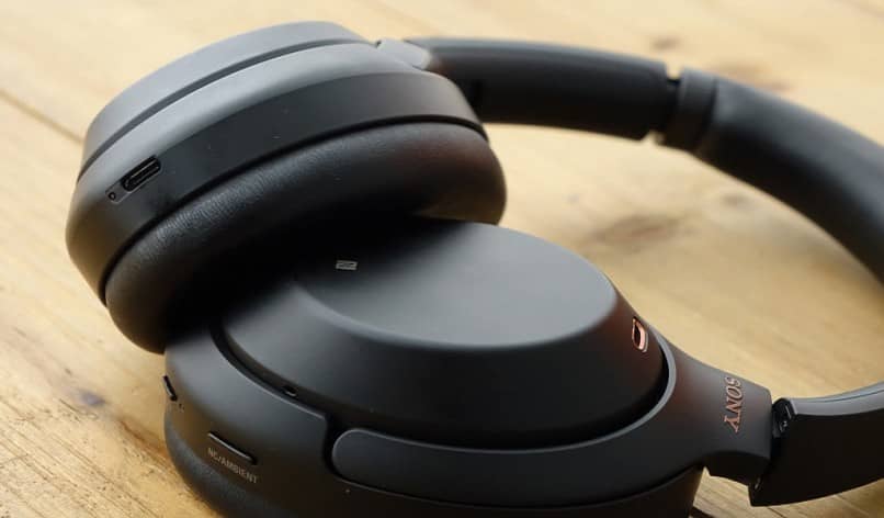 What are the best cheap Xbox One gaming headphones or earphones?