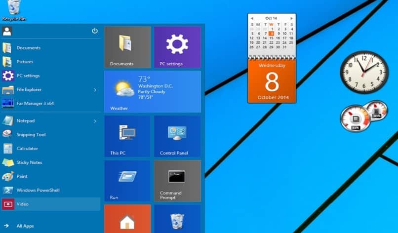 How to display and customize Windows 10 clock gadgets?