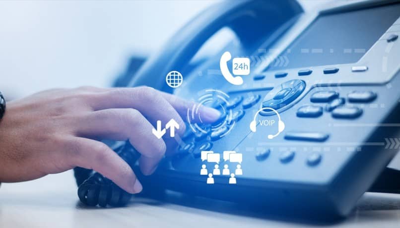 What is it, what is it for and what are the best IP telephony providers?