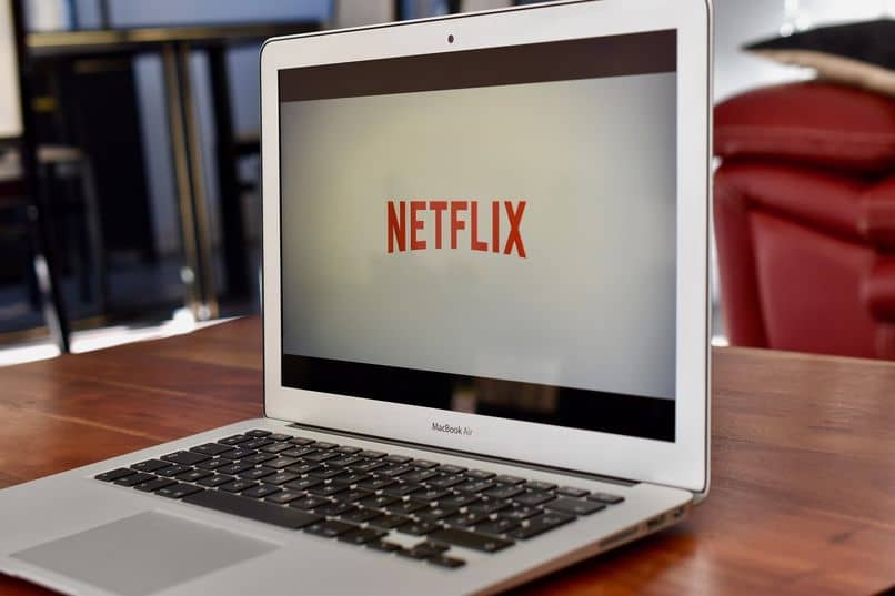 How to watch Netflix in a floating Google Chrome window easily