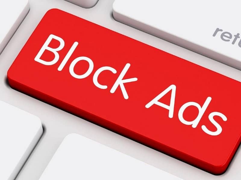 teclado blanco tecla block ads roja