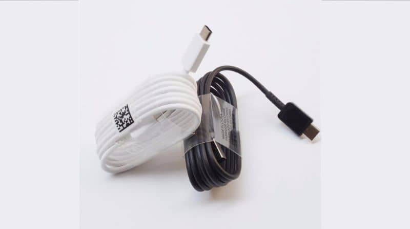 How to wrap and protect the cable of a charger so that it is not damaged