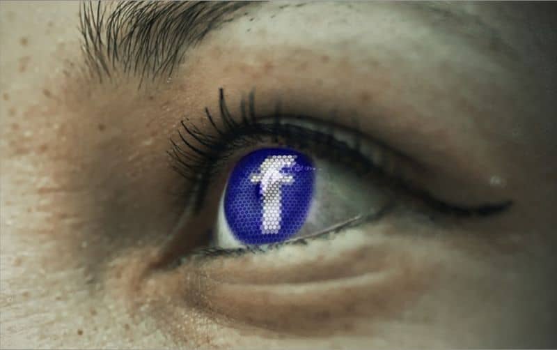 Ojo con el logo de Facebook