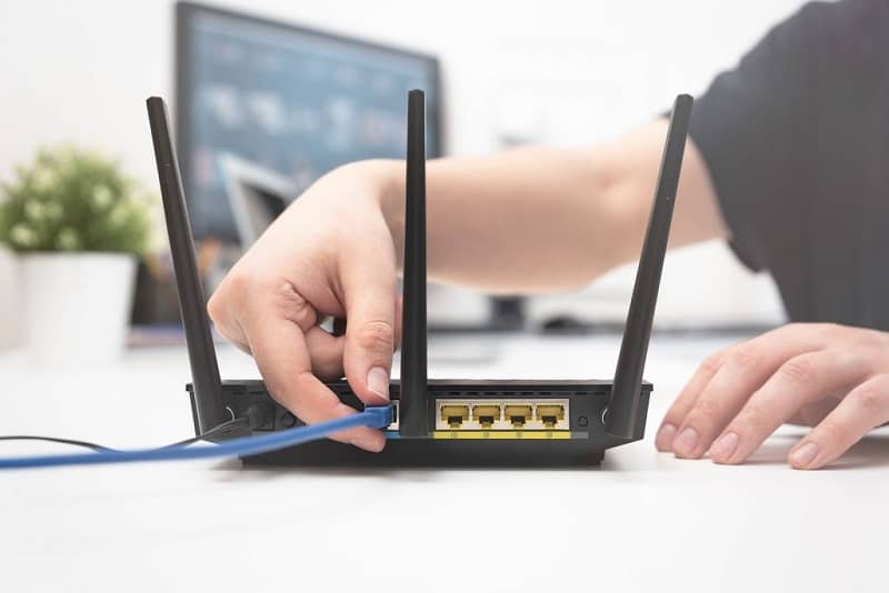 conexión de cable a un router