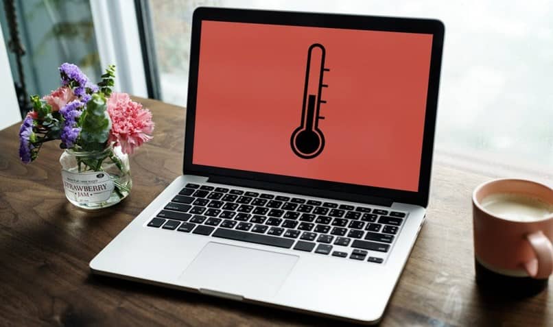 temperatura roja laptop
