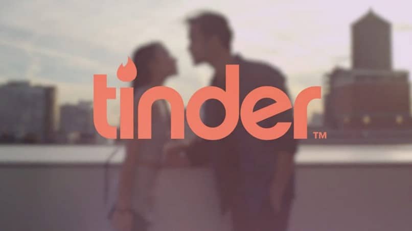 How to use Tinder and prevent your Facebook friends from knowing