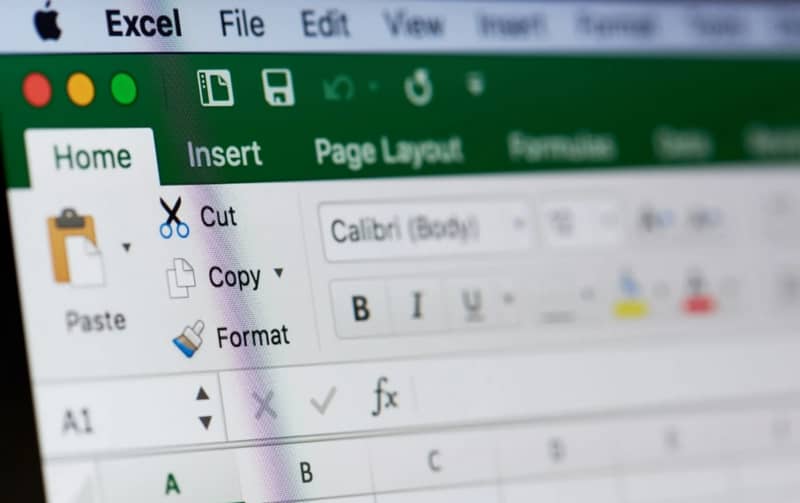 How to use and work in Excel from an iPhone cell phone easily