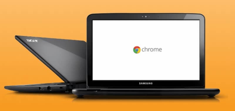 Logo Chrome en pantalla de laptop