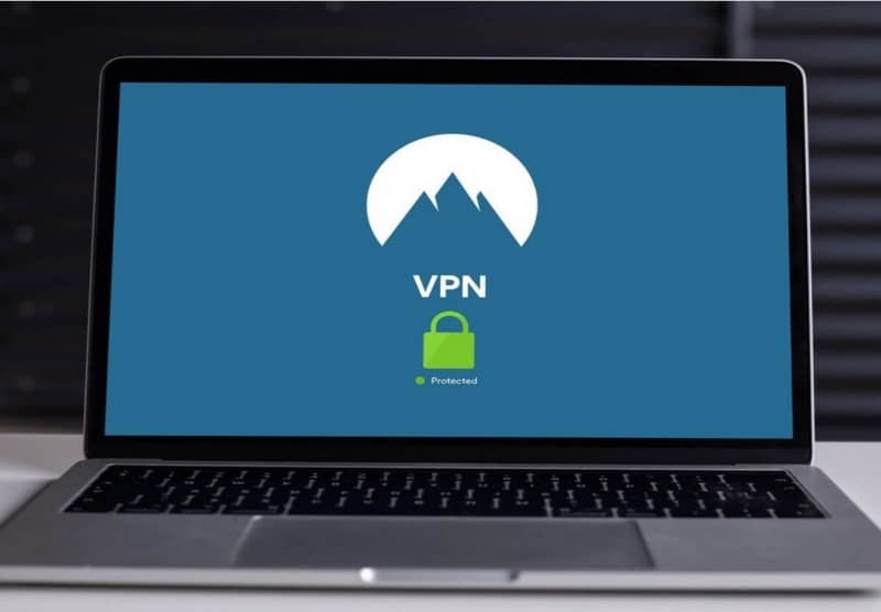 Laptop pantalla con Logo VPN