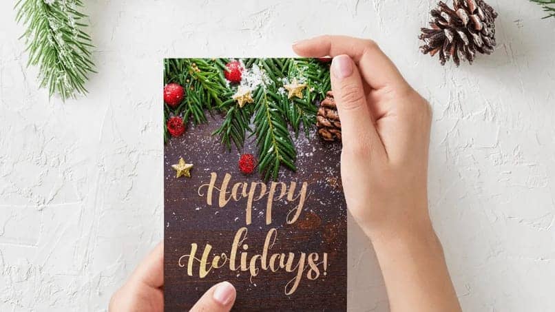card to wish happy holidays at christmas