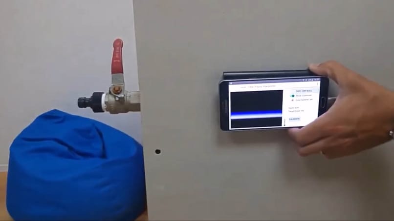aplicacion para detectar tuberias en una pared