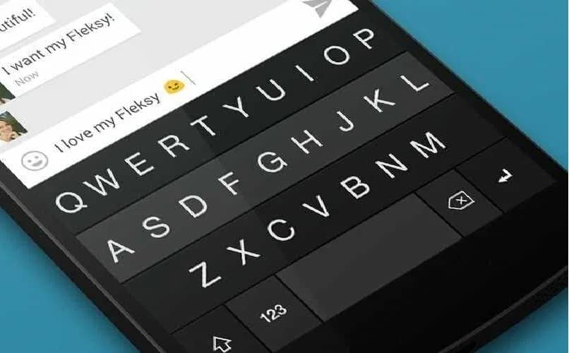 What are the best keyboards for Android and iPhone phones with large letters?