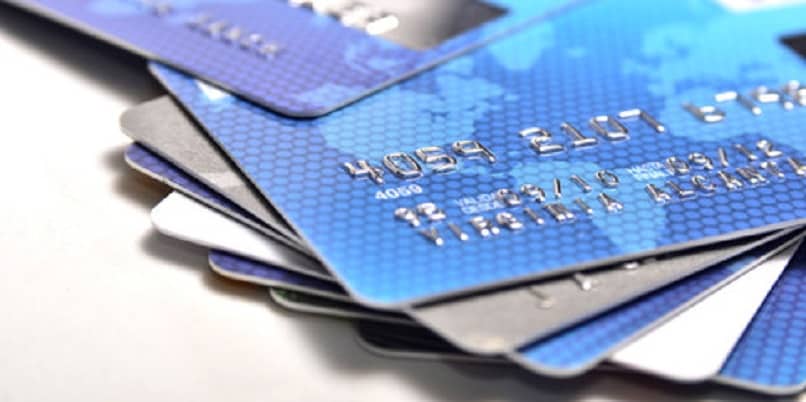 How to get approved for a credit card with no credit history
